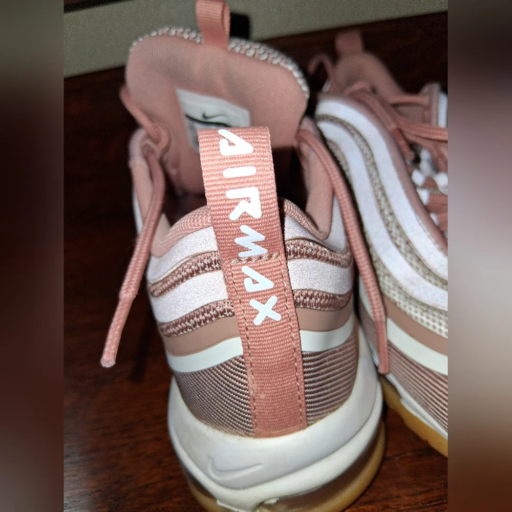 Size 10 - Nike Air Max 97 Ultra 17 Metallic Rose Gold - Picture 3 of 6